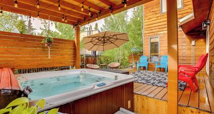 Private Hot Tub: Mtn-view Ski House in Frisco