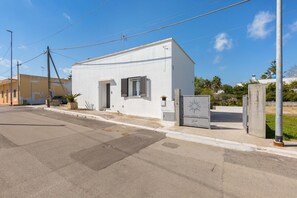 Exterior - 3332 Villetta Adriatico Blu by Barbarhouse (Lecce)