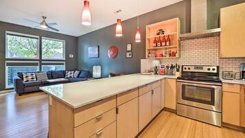Apartment (2 Bedrooms) | Bahagian dalam