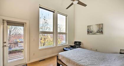 Central Fayetteville Townhome < 1 Mi to Uark!