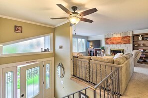 House (4 Bedrooms) | Interior - Spacious Tacoma Getaway: 2 Mi to Old Town! (Tacoma)