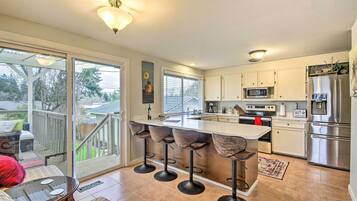 House (4 Bedrooms) | Bahagian dalam