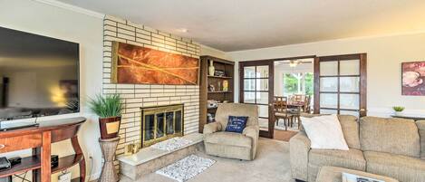 House (4 Bedrooms) | Interior