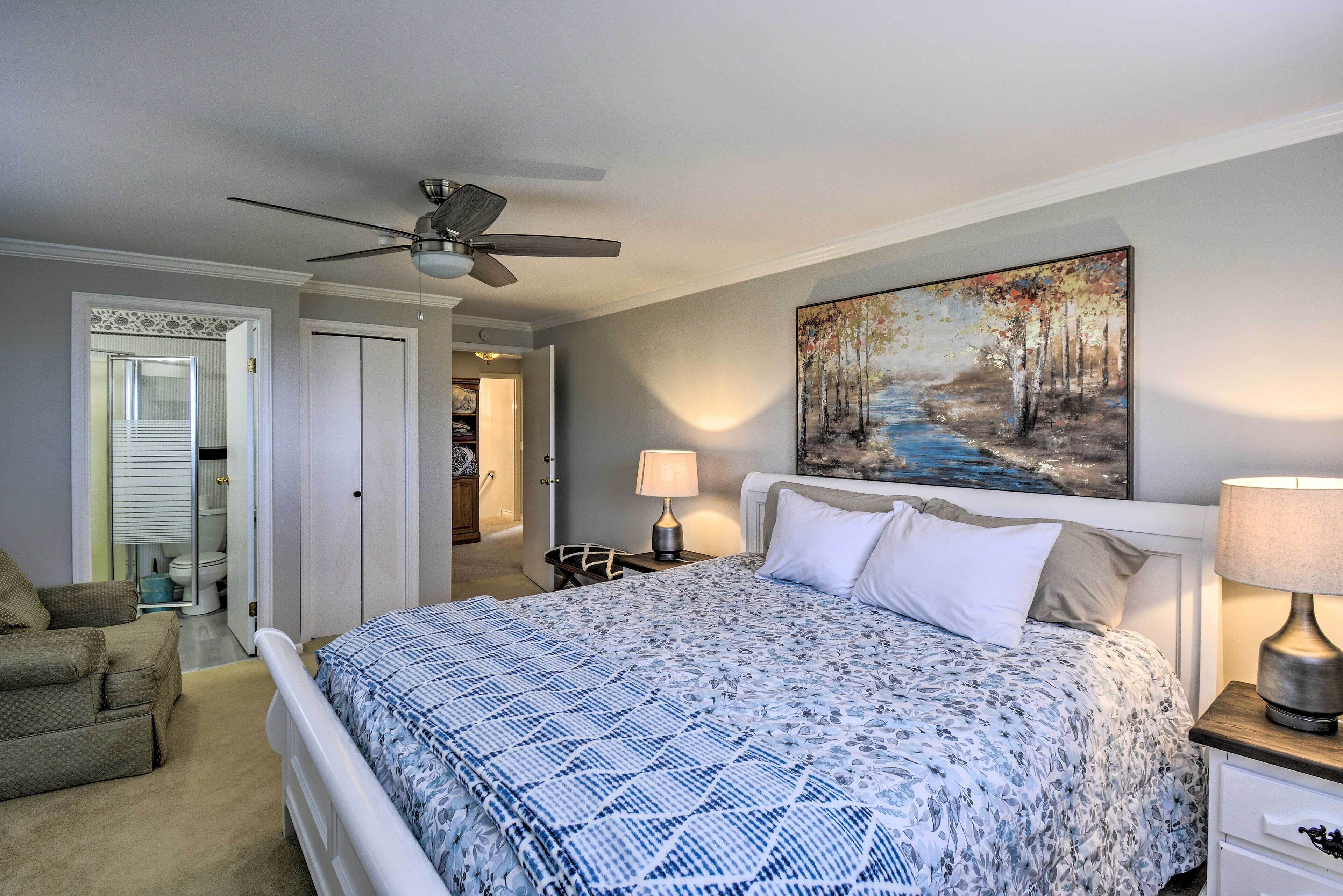House (6 Bedrooms) | Interior