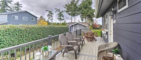 House (6 Bedrooms) | Interior