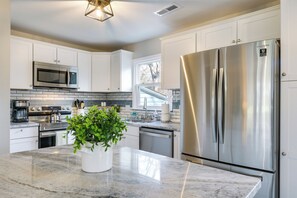 House (4 Bedrooms) | Interior - Sunny Family Home, 3 Mi to High Point Market! (High Point)