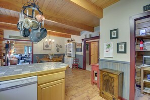 Talo (3 Bedrooms) | Sisätilat