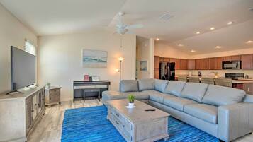 House (2 Bedrooms) | Interior