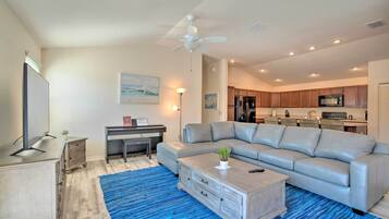 House (2 Bedrooms) | Interior