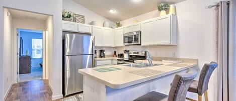 House (2 Bedrooms) | Interior