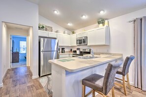 House (2 Bedrooms) | Interior - Quiet Home in The Villages w/ Pool Access! (Wildwood)