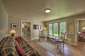 TV - Quiet Baileys Harbor Country Home: 1 Mi to Lake! (Baileys Harbor)