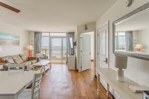 Apartment (3 Bedrooms) | Interior - Updated North Myrtle Beach Condo w/ Lazy River! (North Myrtle Beach)