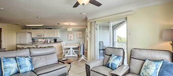 St Augustine Condo w/ Pool Access, Walk to Beach!
