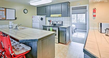 Quiet South Lake Tahoe Condo ~ 1 Mi to Keys Beach!