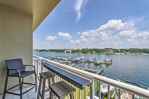 Apartment (2 Bedrooms) | Interior - Okaloosa Island Escape: Bayfront Condo Near Beach (Fort Walton Beach)