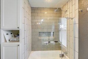 House (4 Bedrooms) | Bathroom | Shower - Pet-friendly Austin Home w/ Private Yard + Deck! (Austin)