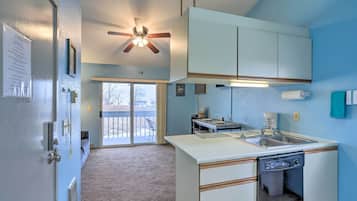 Apartment (1 Bedroom) | Interior