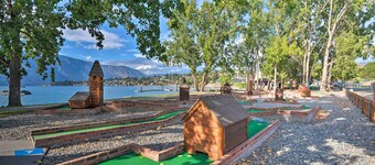 Manson Villa w/ Hot Tub ~ 1 Mi to Wineries!