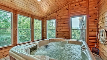 Rumah (4 Bedrooms) | Interior