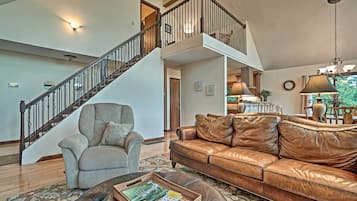 Rumah (4 Bedrooms) | Interior