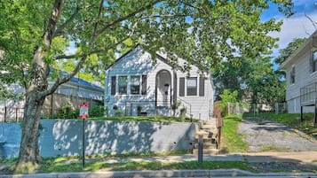 Apartment (2 Bedrooms) | Bahagian dalam