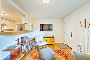 Cottage (2 Bedrooms) | Interior