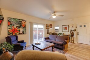 House (2 Bedrooms) | Interior - Bright Bend Home w/ Patio < 3 Mi to Downtown! (Bend)