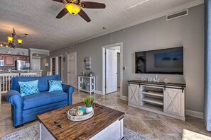 Interior - Beachfront PCB Condo w/ Ocean Views & Pool Access! (Panama City Beach)