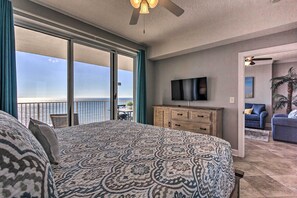 Apartment (2 Bedrooms) | Interior - Beachfront PCB Condo w/ Ocean Views & Pool Access! (Panama City Beach)