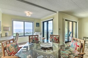 Interior - Balcony & Beach Access: Inviting Ocean City Condo (Ocean City)