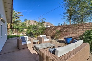 House (3 Bedrooms) | Interior - 226242 3 BR Oasis w/ Hot Tub by Golf & Coachella! (La Quinta)