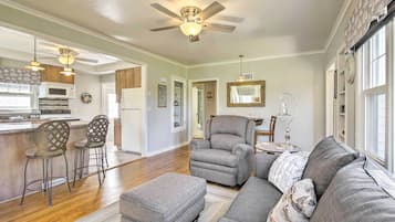 Rumah (2 Bedrooms) | Interior