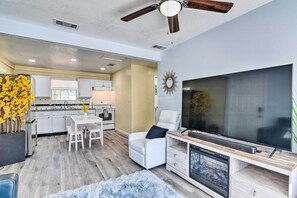 House (2 Bedrooms) | Interior - Galveston Retreat w/ Backyard & Patio! (Galveston)