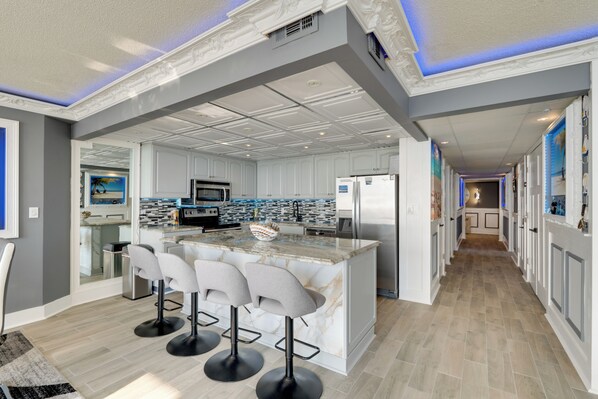 Interior - Community Perks! Luxury Panama City Beach Condo (Panama City Beach)