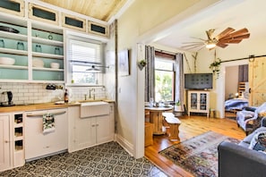 Apartment (1 Bedroom) | Interior