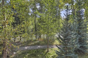 Interior - Riverfront Silverthorne Condo Near Skiing! (Silverthorne)