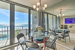 Apartment (2 Bedrooms) | Interior - Chic PCB Condo w/ Pool Access + Beachfront Balcony (Panama City Beach)