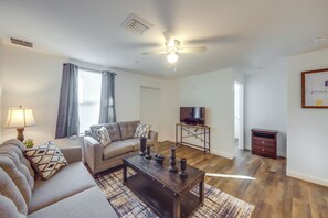 公寓 (2 Bedrooms) | 住宿正面