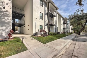 Apartment (2 Bedrooms) | Interior - Pet-friendly Labelle Apt, Close to River! (LaBelle)