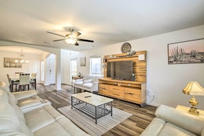 House (3 Bedrooms) | Interior