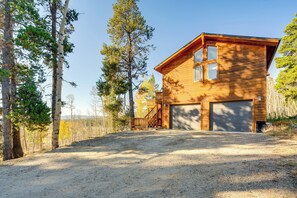 House (4 Bedrooms) | Interior - 26-0114 Fairplay Home: Mtn View, Deck & Grill (Fairplay)