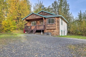 House (3 Bedrooms) | Front of property - 'the Eagles Nest:' 3 Mi to Downtown Wasilla! (Wasilla)