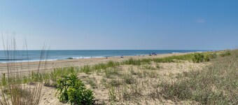 Steps to Pool & Ocean City Beach! Water-view Gem