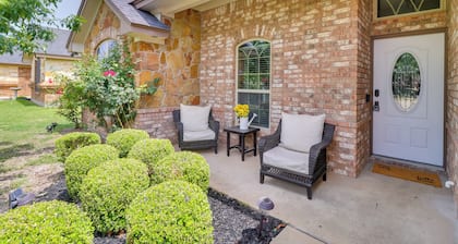 BBQ Ready: Harker Family Retreat w/ Yard!