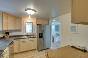Cottage (4 Bedrooms) | Bahagian dalam