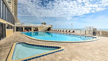 Apartment (0 Bedroom) | Interior