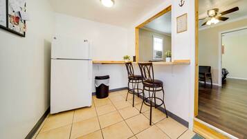 Cottage (2 Bedrooms) | Interior