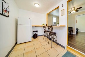 Cottage (2 Bedrooms) | Interior - Geneva Cottage w/ Patio - Walk to Park, Lake Erie! (Geneva)