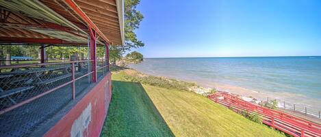 Cottage (2 Bedrooms) | Interior